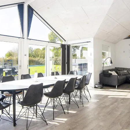 Xxxviii Holiday home *